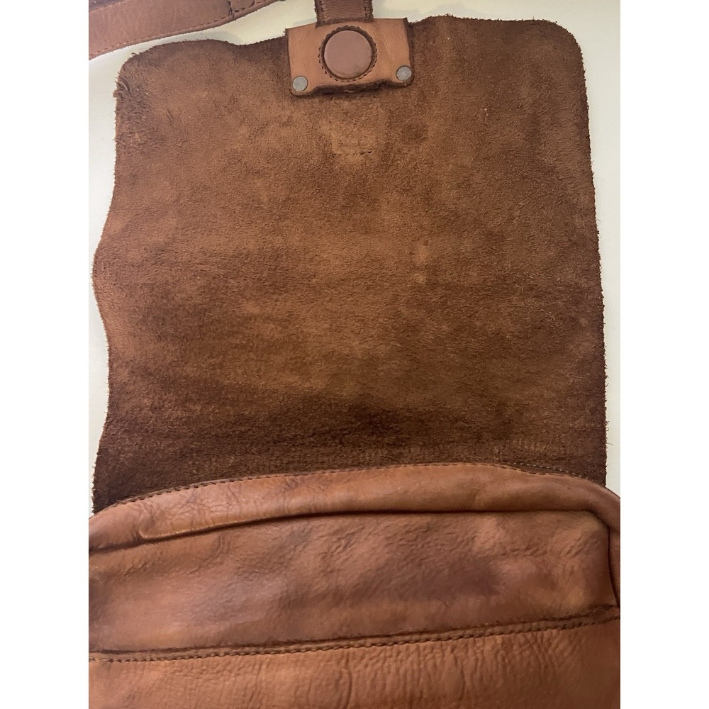 Harbour 2nd Leather Crossbody Bag & Matching Coin/Card/Key Holder Accessory Set - Picture 8 of 16